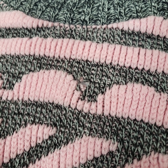 Custom Design Sweater Grey Pink Floral Swirls Vtg - Picture 2 of 7